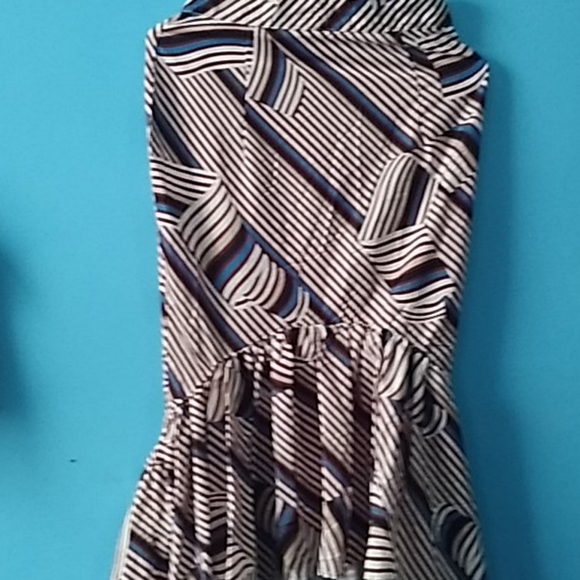 Long Skirt with a train - Picture 2 of 4